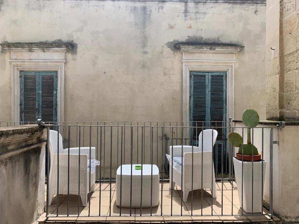 Convivo Apartment Palazzo Galateo เลชเช ภายนอก รูปภาพ