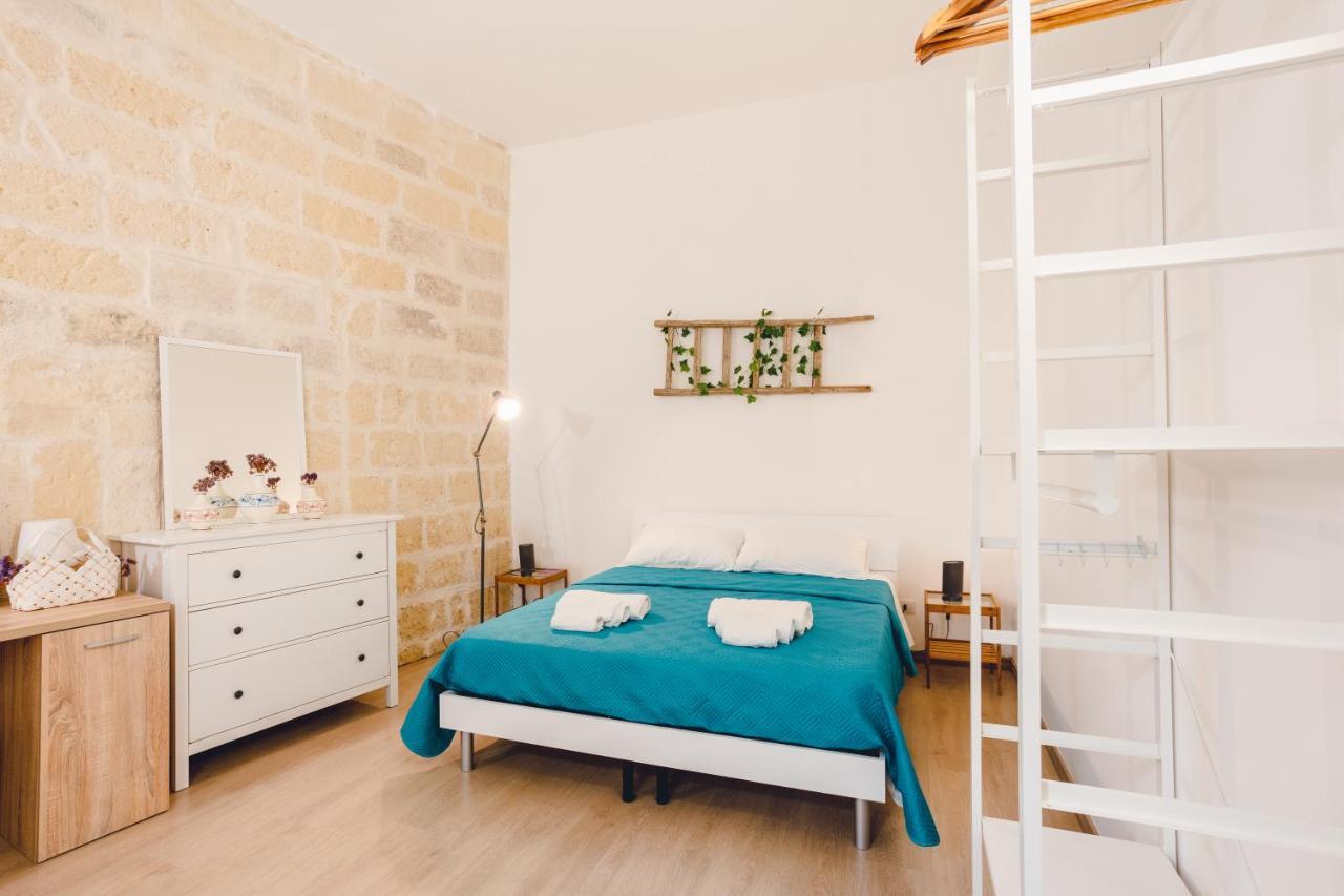 Convivo Apartment Palazzo Galateo เลชเช ภายนอก รูปภาพ