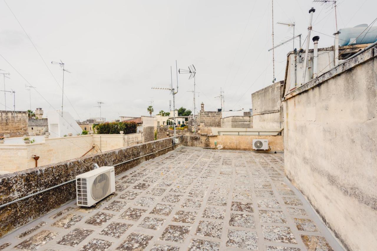 Convivo Apartment Palazzo Galateo เลชเช ภายนอก รูปภาพ